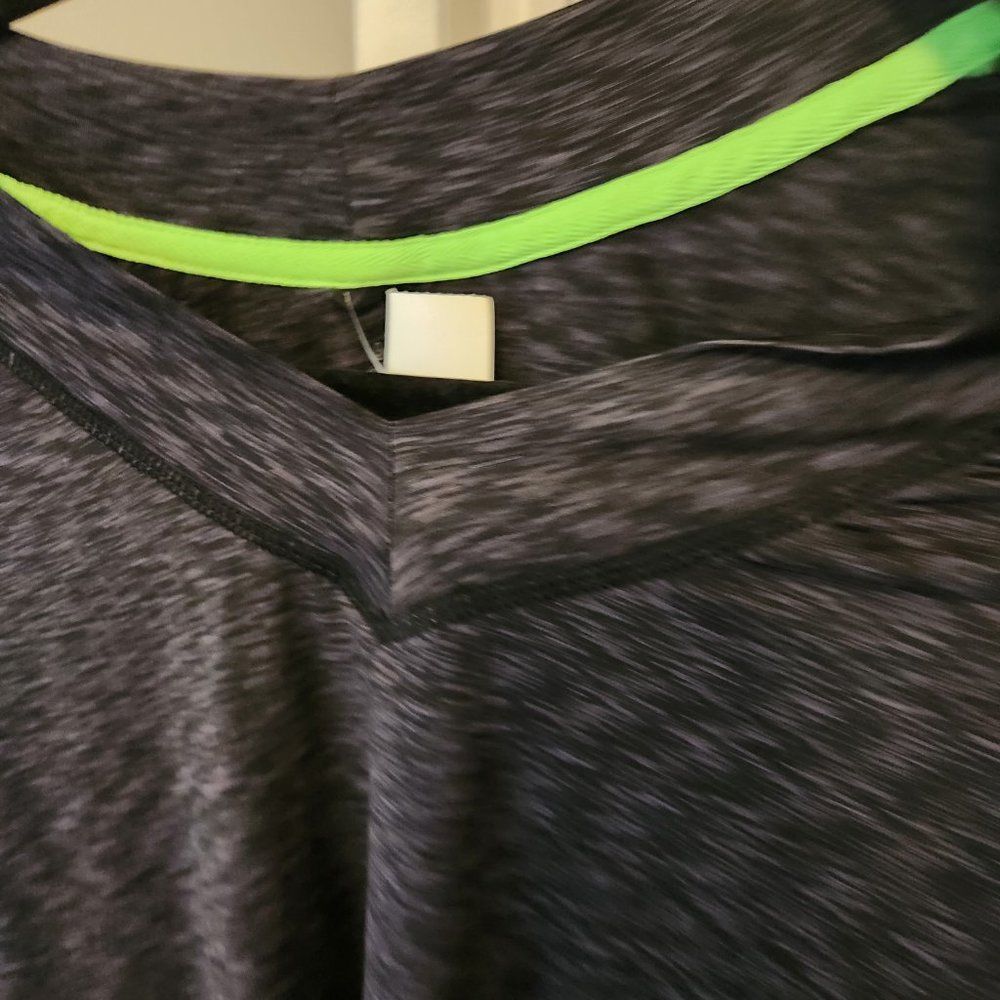 Cuddle Duds Flex Fit Size Large - Picture 2 of 5